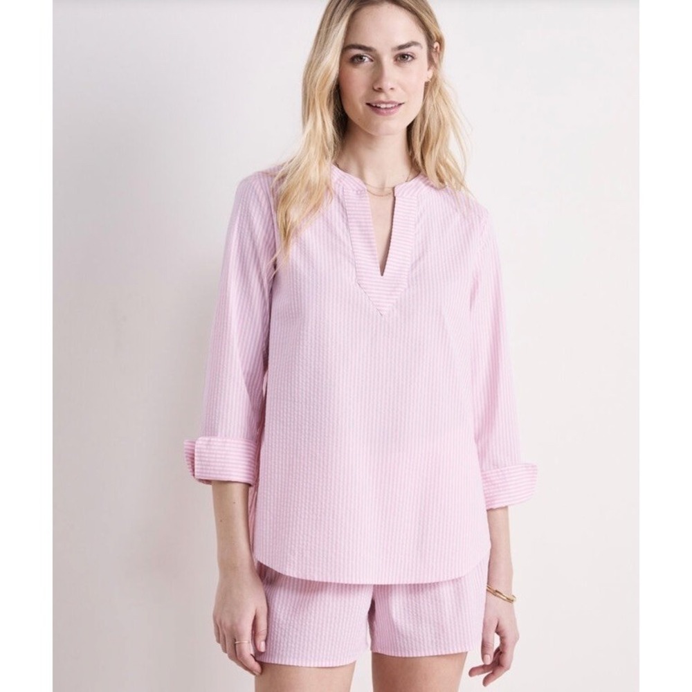 Vineyard Vines Performance Savannah Harbor Top Size XS Pink Seersucker‎